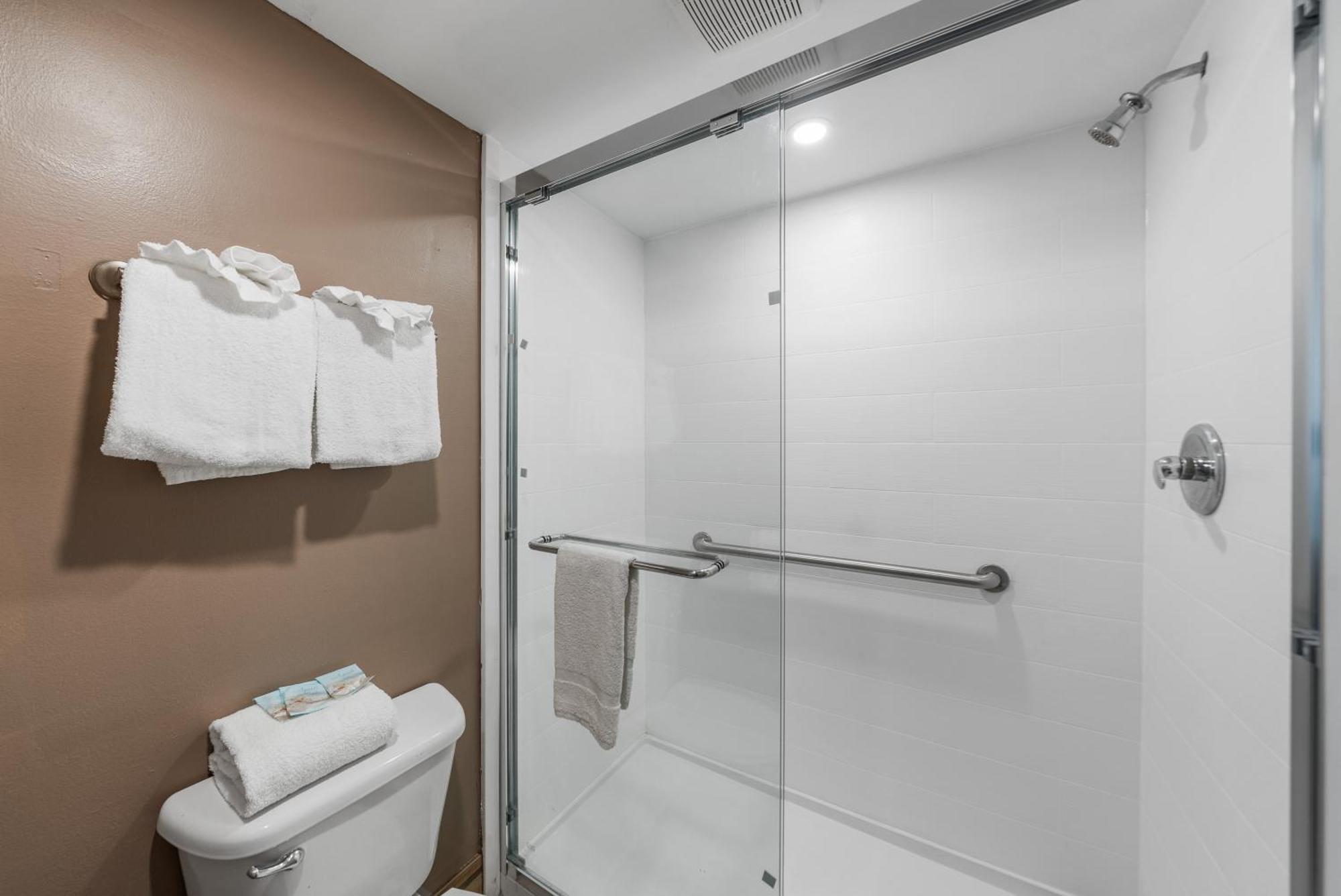 Executive Inn - Panama City Beach Upper Grand Lagoon Bagian luar foto