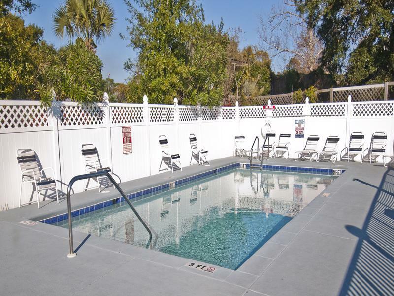 Executive Inn - Panama City Beach Upper Grand Lagoon Bagian luar foto